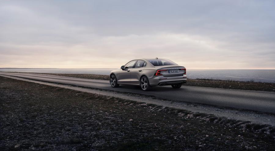  Volvo S60 T6 Inscription 2018 года  (WW) (фото 7 из 65)
